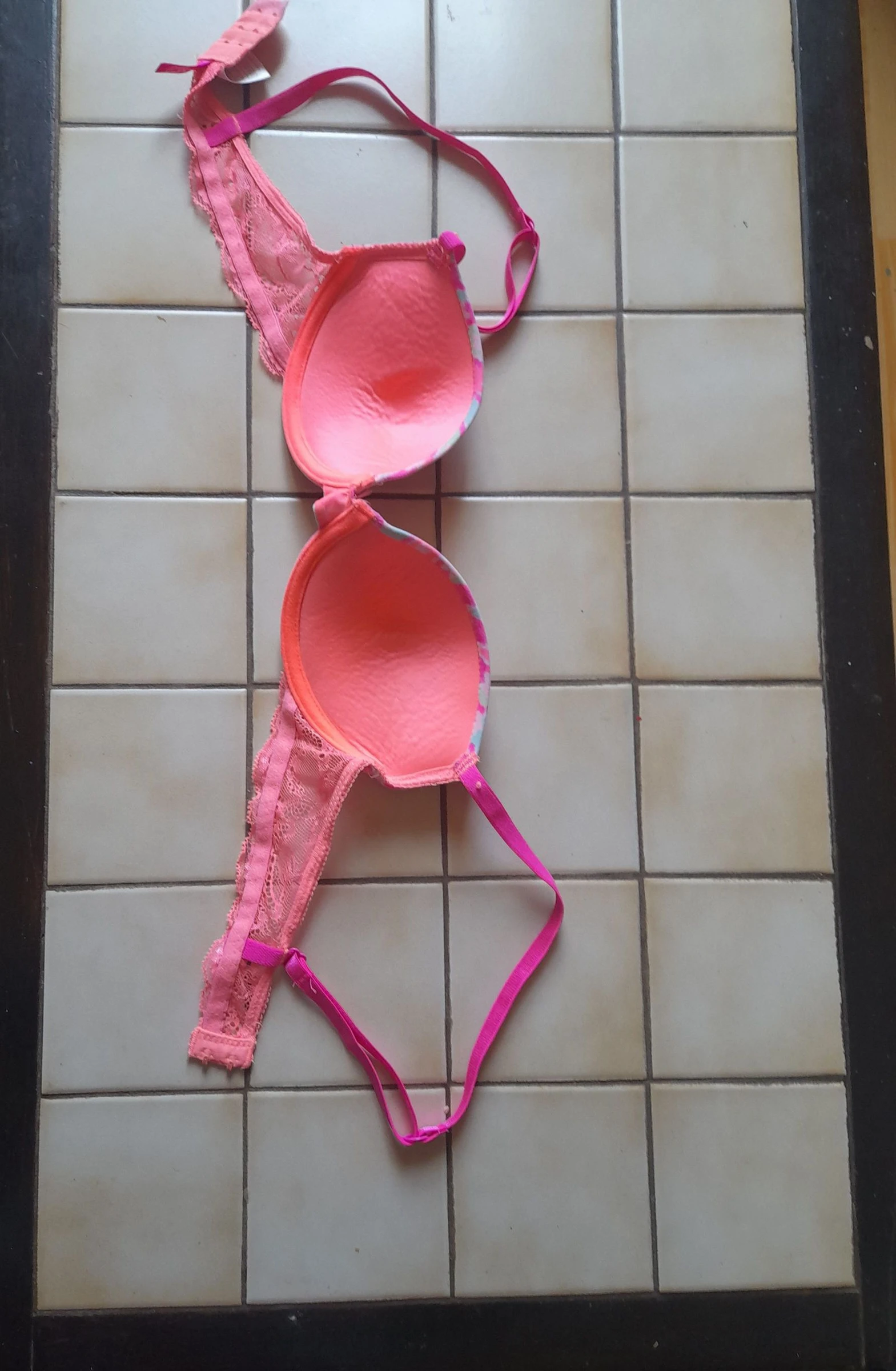 Sostén talla 85B – photo 3